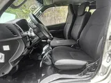 Toyota Hi-Ace 2016